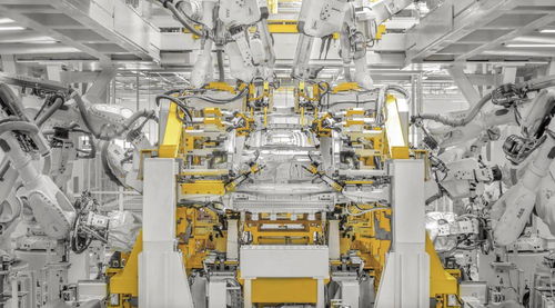 星越L竟是這樣造出來的 探秘吉利西安“黑燈工廠”，仿佛身處科幻世界